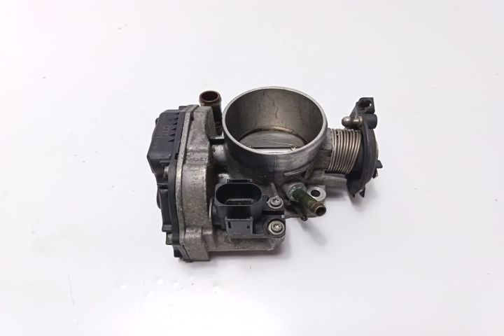 Clapeta acceleratie 058133063 Audi A4 B5