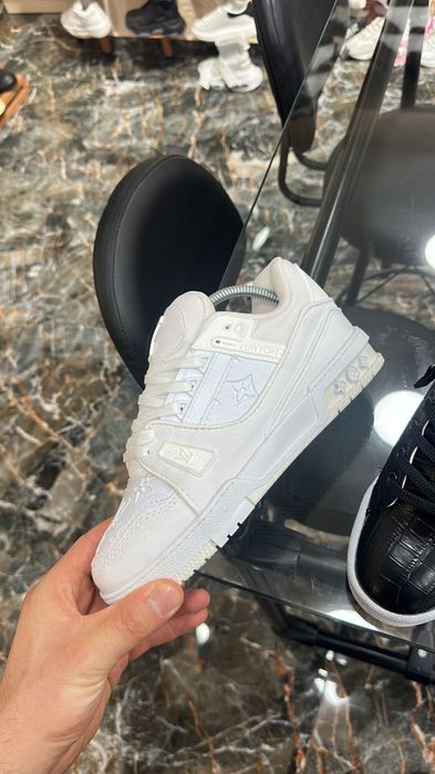 Sneackers premium louis vuitton track, trainer