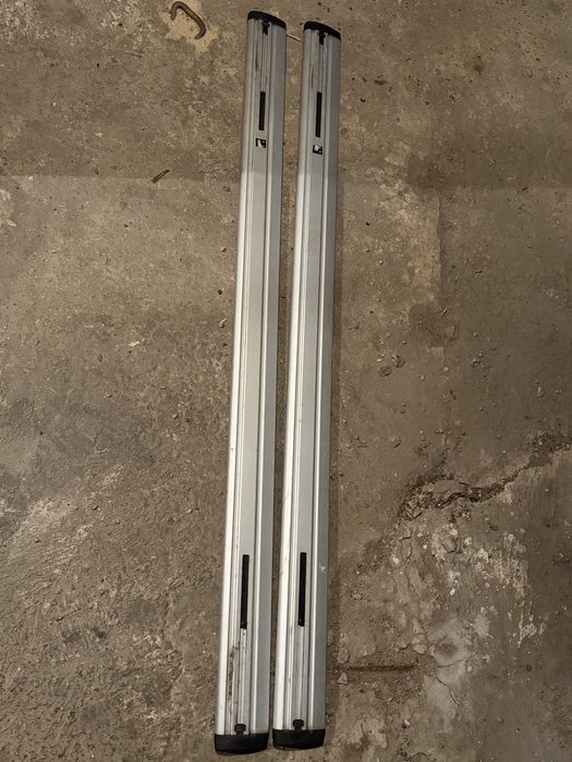 Bare Thule 127cm