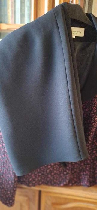 compleu de seara   nou roz intens cu negru sacou si fusta 48 XL 130lei