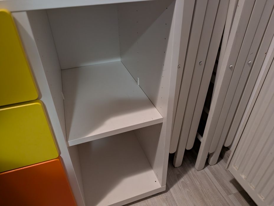 Masa de înfășat - birou cu sertare IKEA