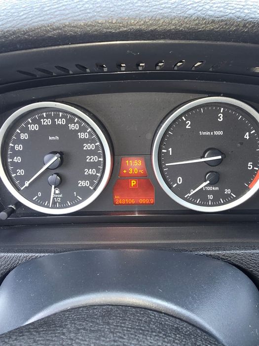 BMW X6 XDRIVE 30d 2013