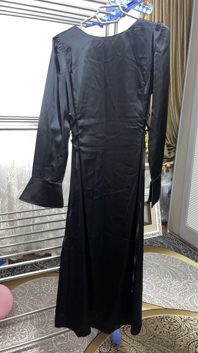 Көйлек сатылады, бағасы тиімді л, м размерде