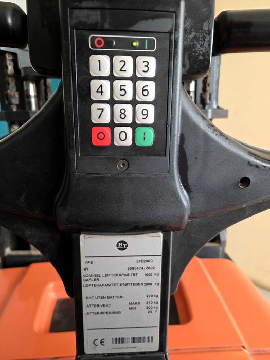 Стакер BT 2000kg 1.80м височина