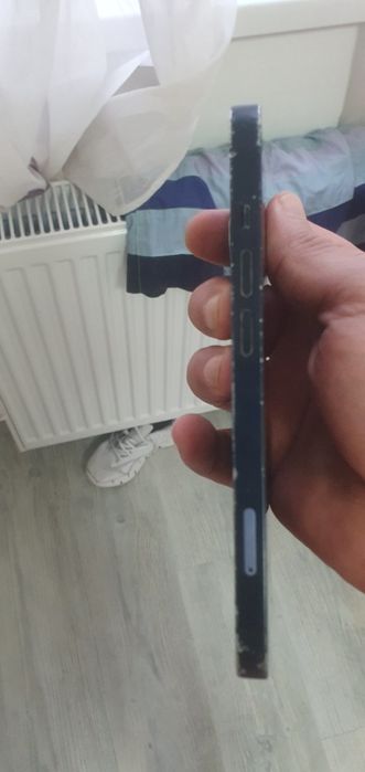 Vând iphone 14 normal