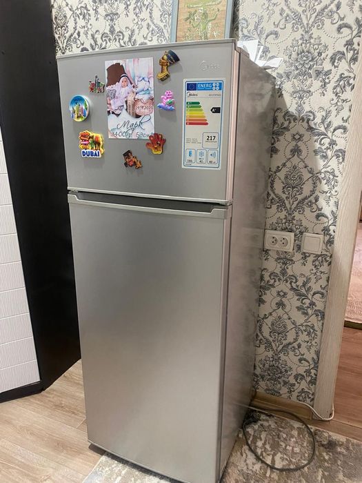 Продам холодильник