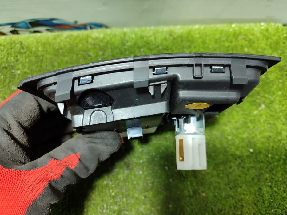 DISPLAY AFISAJ CLIMA SKODA SUPERB 2 FACELIFT 2.0 DIESEL 2014 COD OEM 3T0919201A / 2013-2015