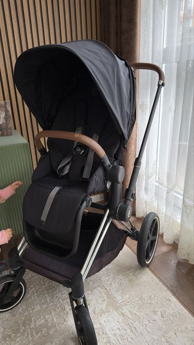 Cybex Priam  4 Silver