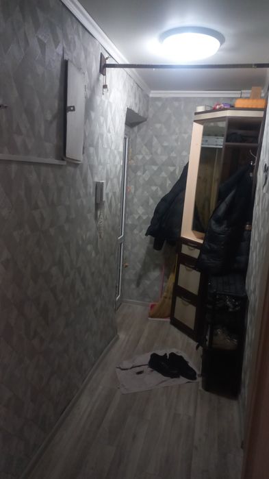 продам 1 комнатную квартиру