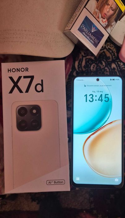 Продавам Honor x7 d