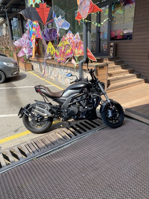 Benelli 502c круизер