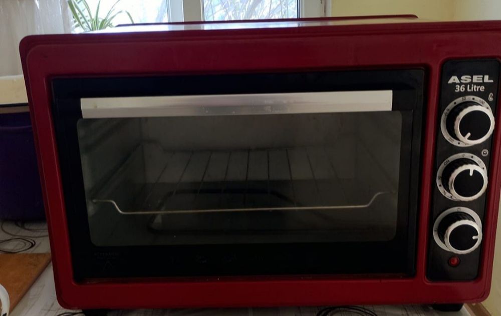 Асель печь в хорошем состояний.