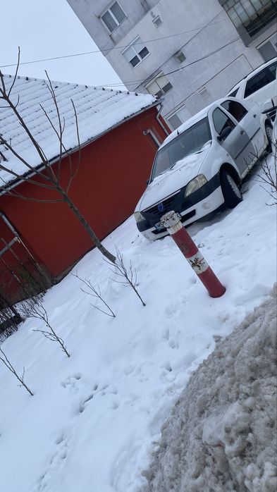 Dacia logan 1 benzina schimb Proprietar