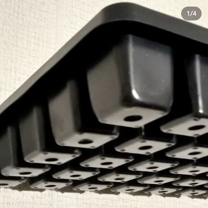 Продаю кассеты для рассады.