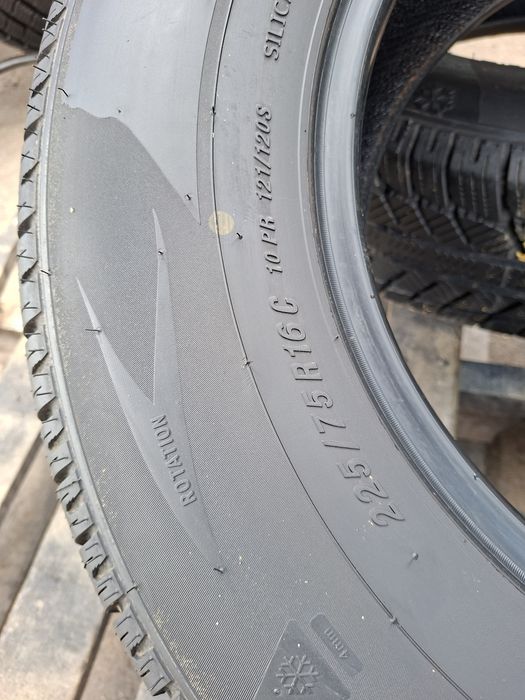 2бр. 225/75/16C Syron Everest