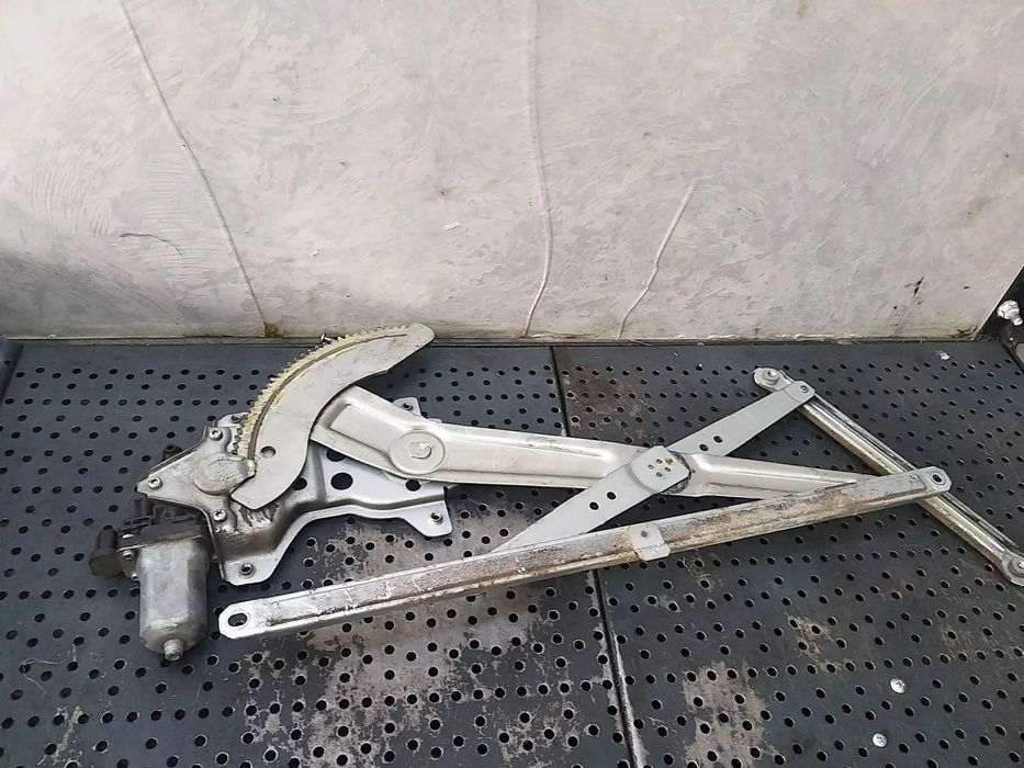 Macara motoras dreapta fata suzuki sx4 ey gy 8356063j00 2621003500