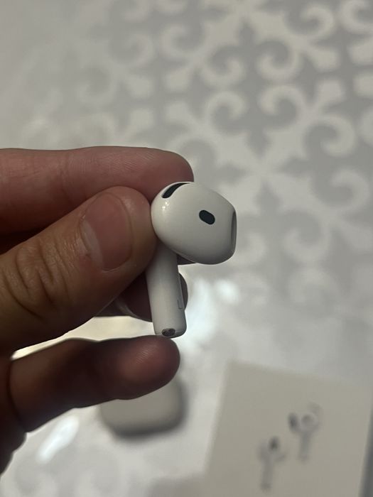 Apple Airpods 4 (anc)