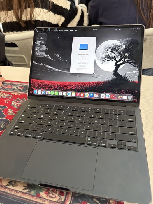 MacBook Air m2 8/256 Midnight