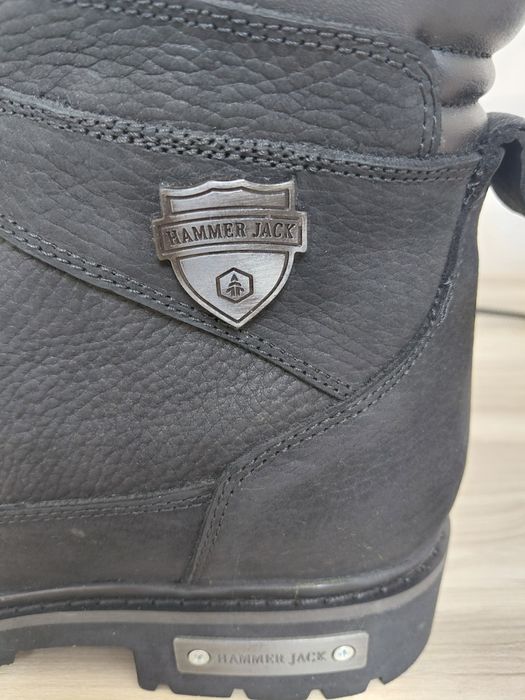 Продам шикарные мужские ботинки