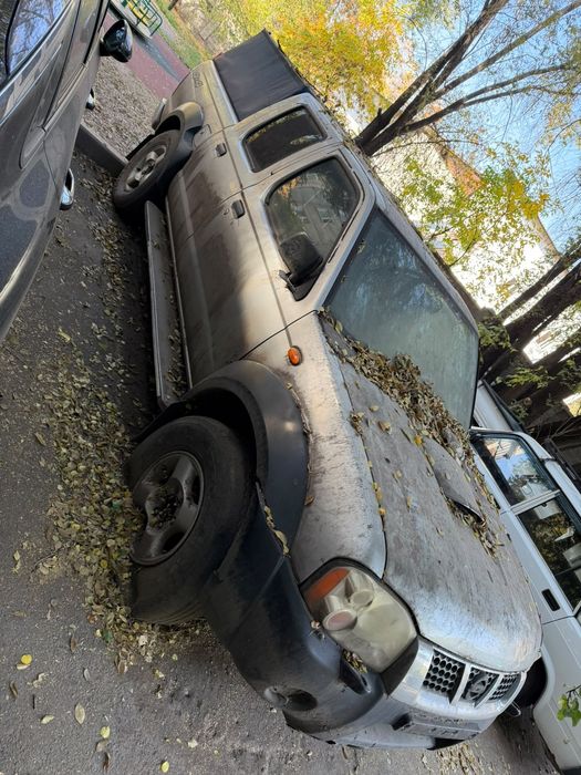 Nissan NP300 нисан продам