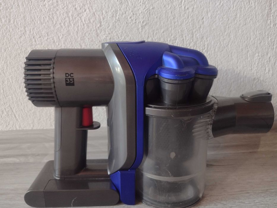 Dyson DC35 прахосмукачка