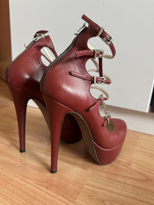 Оригинални обувки от ест.кожа на Dario Bruni рр36- 40€