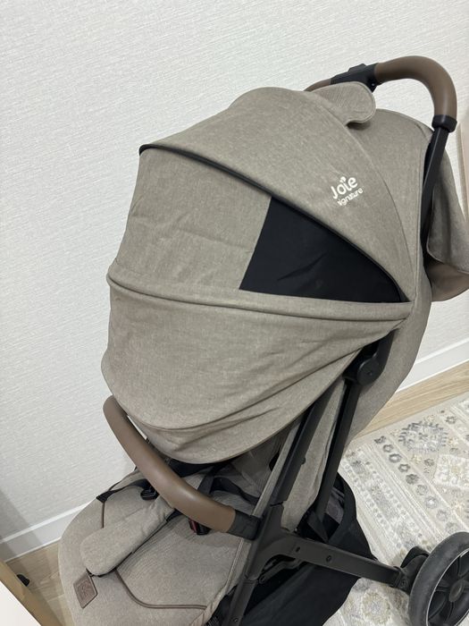 Joie Parcel Lx коляска