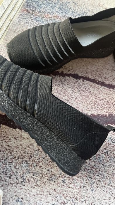 Женская обувь