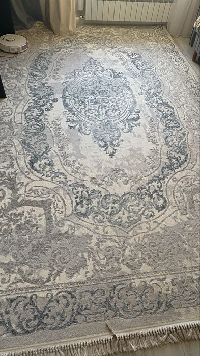 Продам ковер Турция 2,45*4 м