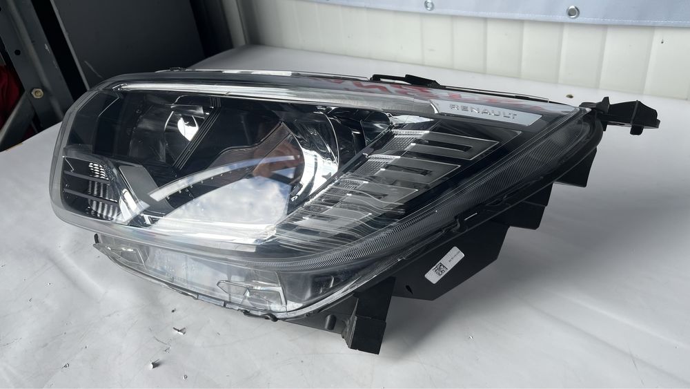 Ляв фар Renault Kangoo 3 2020-