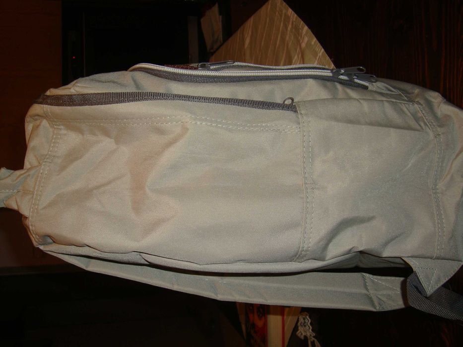 Дамска чанта стилна и елегантна