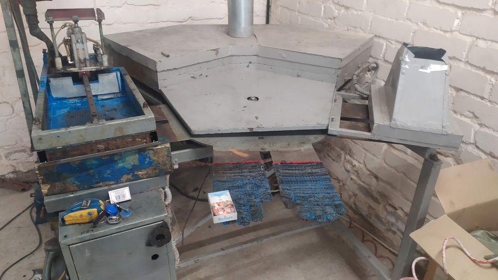 Продам оборудование для производства ХБ перчаток