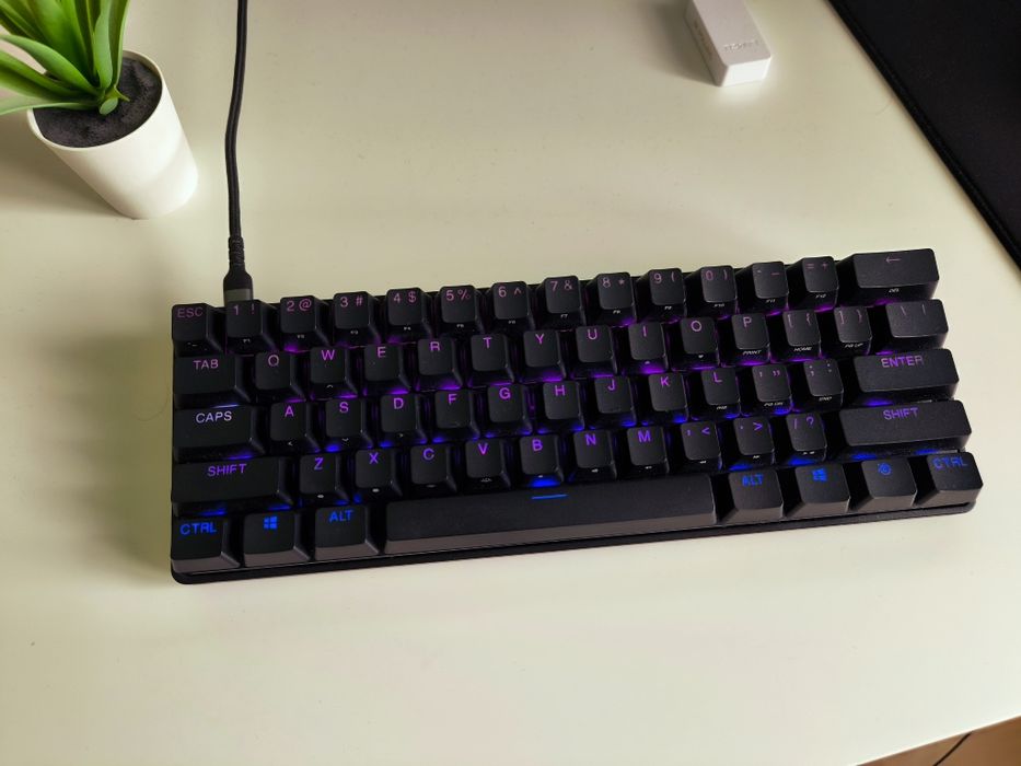 SteelSeries Apex 9 Mini - ПЪЛЕН КОМПЛЕКТ / КУТИЯ - ЛИЧНО ЗА СОФИЯ".