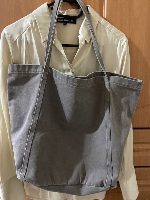 Продам шоппер pull and bear