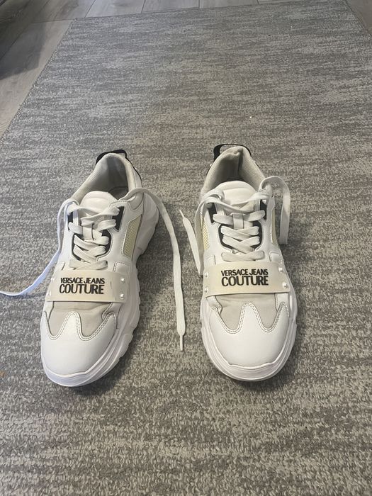 Versace jeans couture adidasi