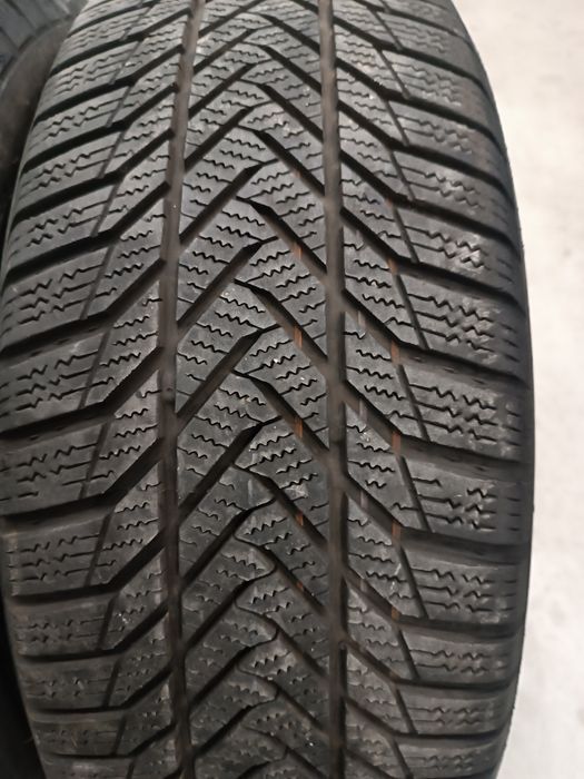 Anvelope iarna 215 60 16 dot2024