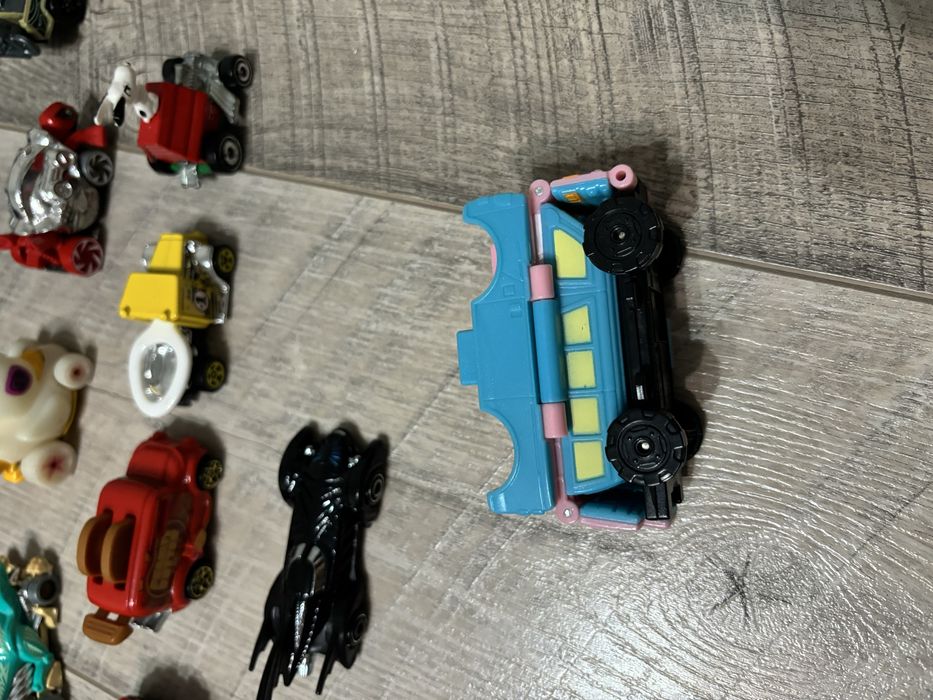 Машины hot wheels