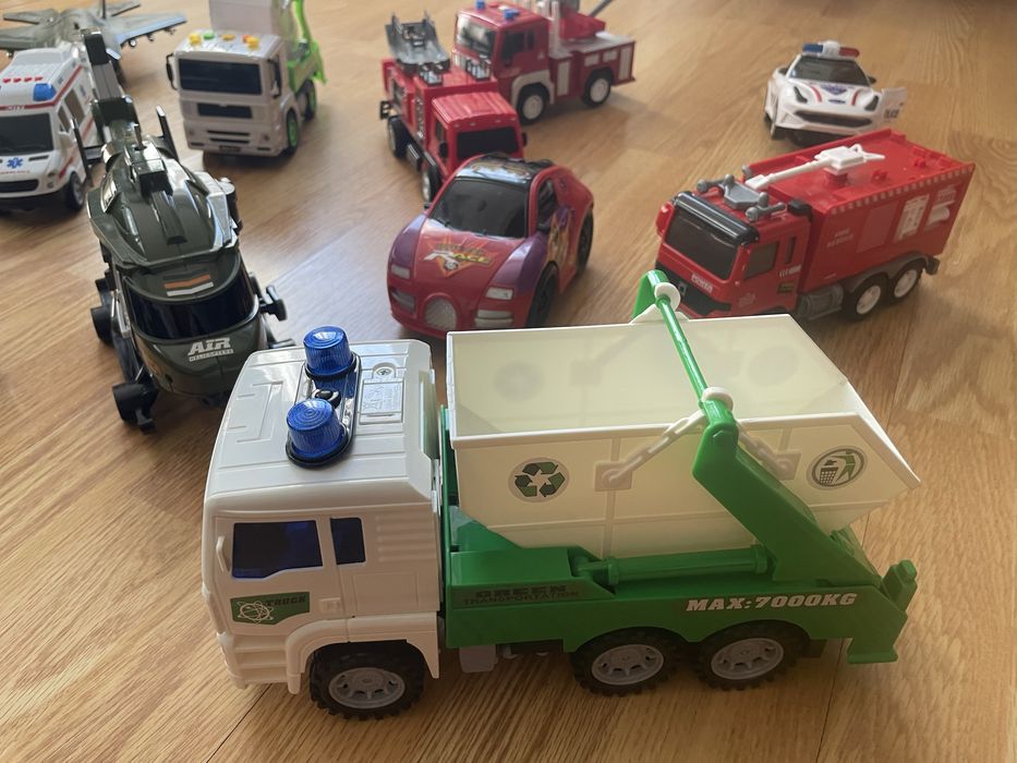 masinute cu sunete si lumini