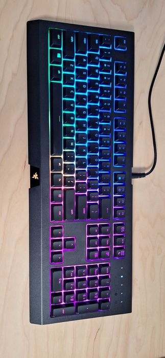 Tastatură gaming Razer Cynosa Chroma RGB + BONUS mousepad