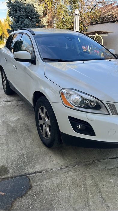 Vand volvo xv 60 Alb