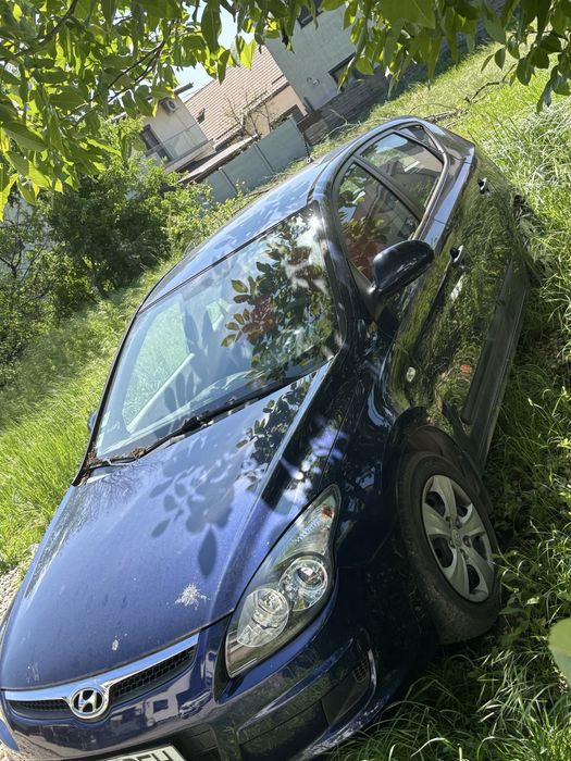 HYUNDAI i30 2010 — imagine 4