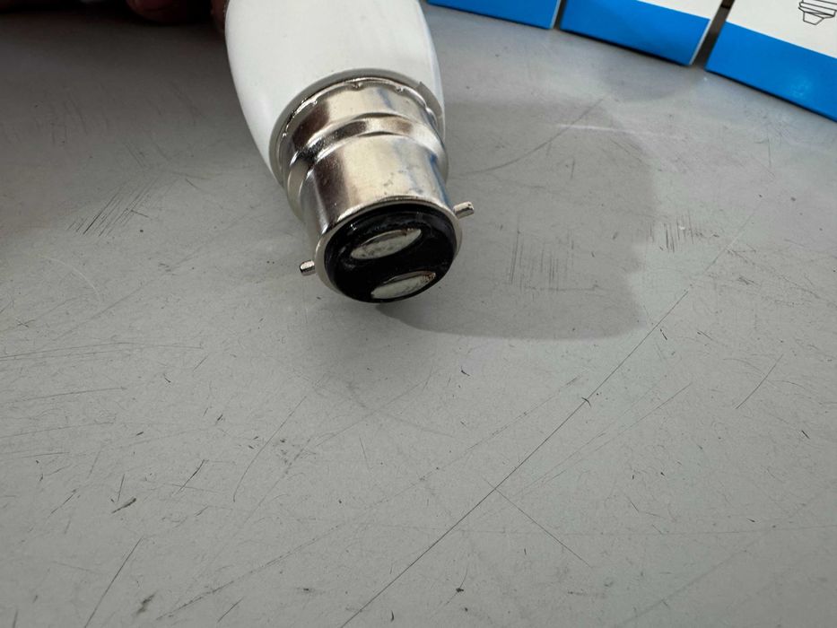 LED Крушка B22 / 6W / 3000K