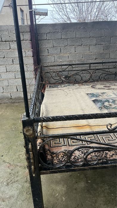 Сатылады  тапчан темірден істелген былтыр алғам