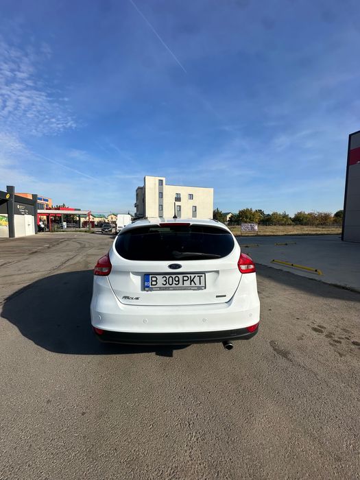 FORD Focus 2018 — imagine 5