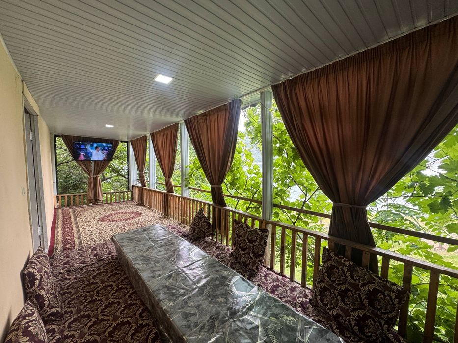 Dacha BURCHMULLA suv buyida joylashgan