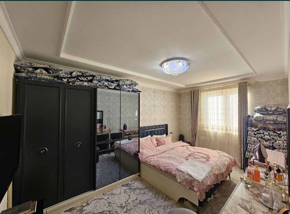 Продается квартира Максим Горький, Художники,  Буз-1, 3/3/5