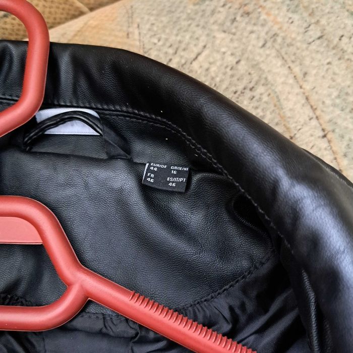 Geaca neagra dama, piele ecologica