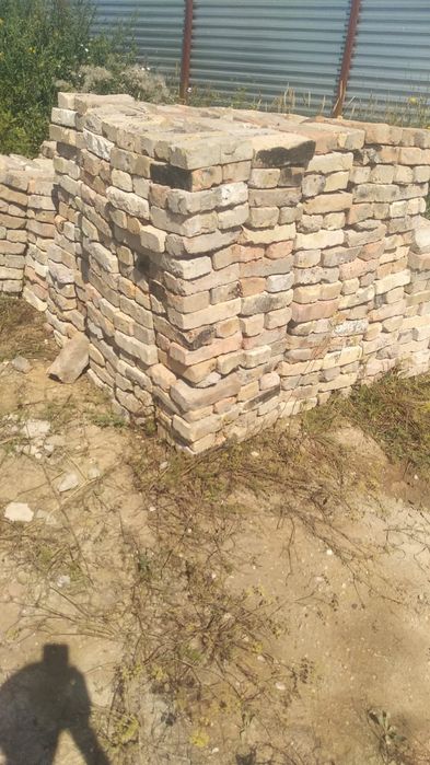 Продаю кирпич недорого