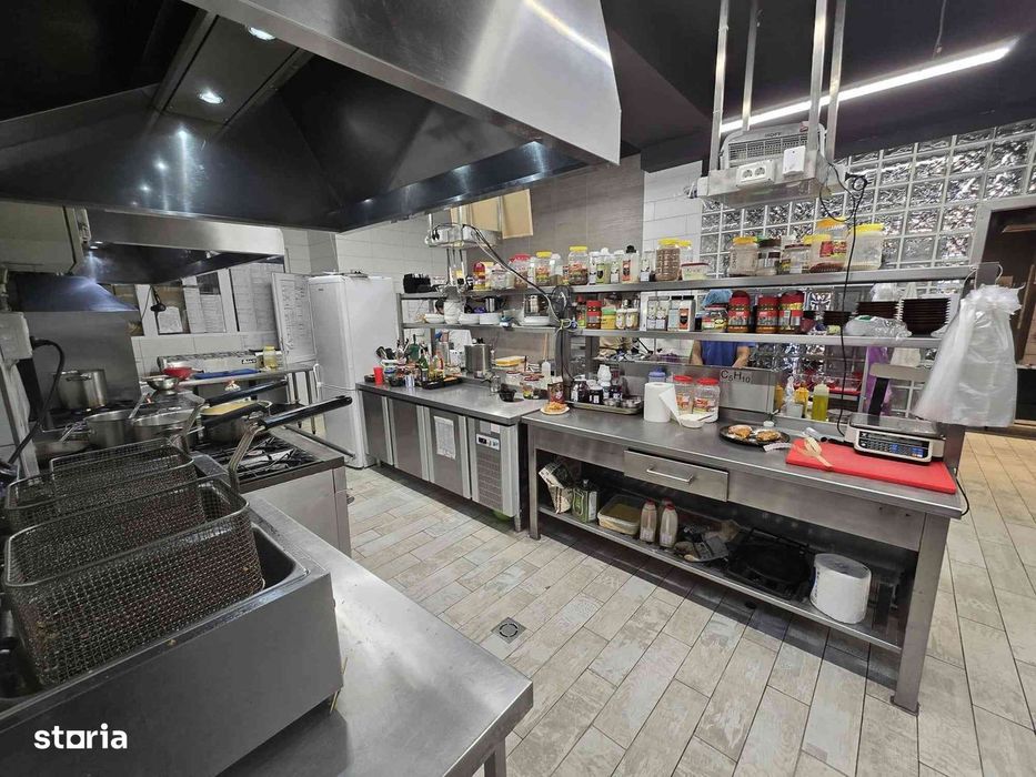 Inchiriez restaurant complet echipat, Militari Residence