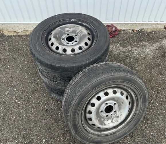 4 jante + cauciucuri R16C  Nokian iarna